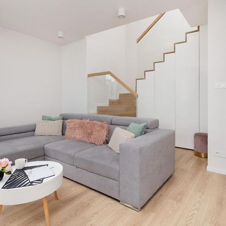Rent Like Home - Swietej Barbary 11 Гданськ Екстер'єр фото